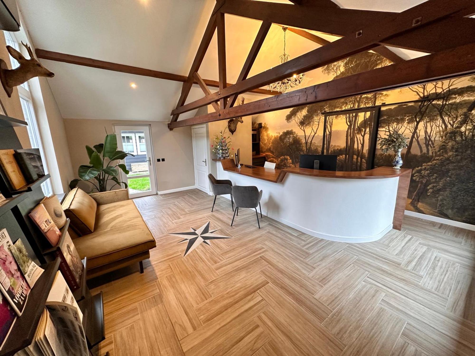 Wellness Tuin - Ultieme Partner Beleving - St Hubertus Suite Met Jacuzzi ,Openhaard, Prive Hottub En Prive Sauna In Jachthut Stijl Horst Esterno foto